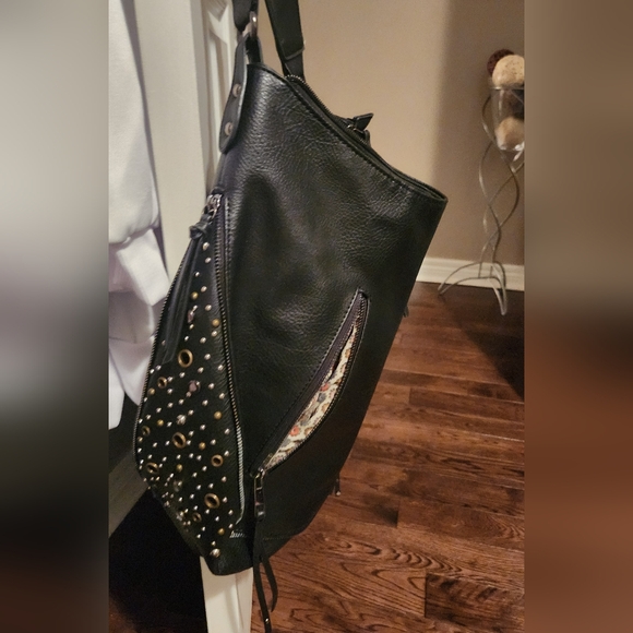 Used black shoulder bag - Picture 2 of 2